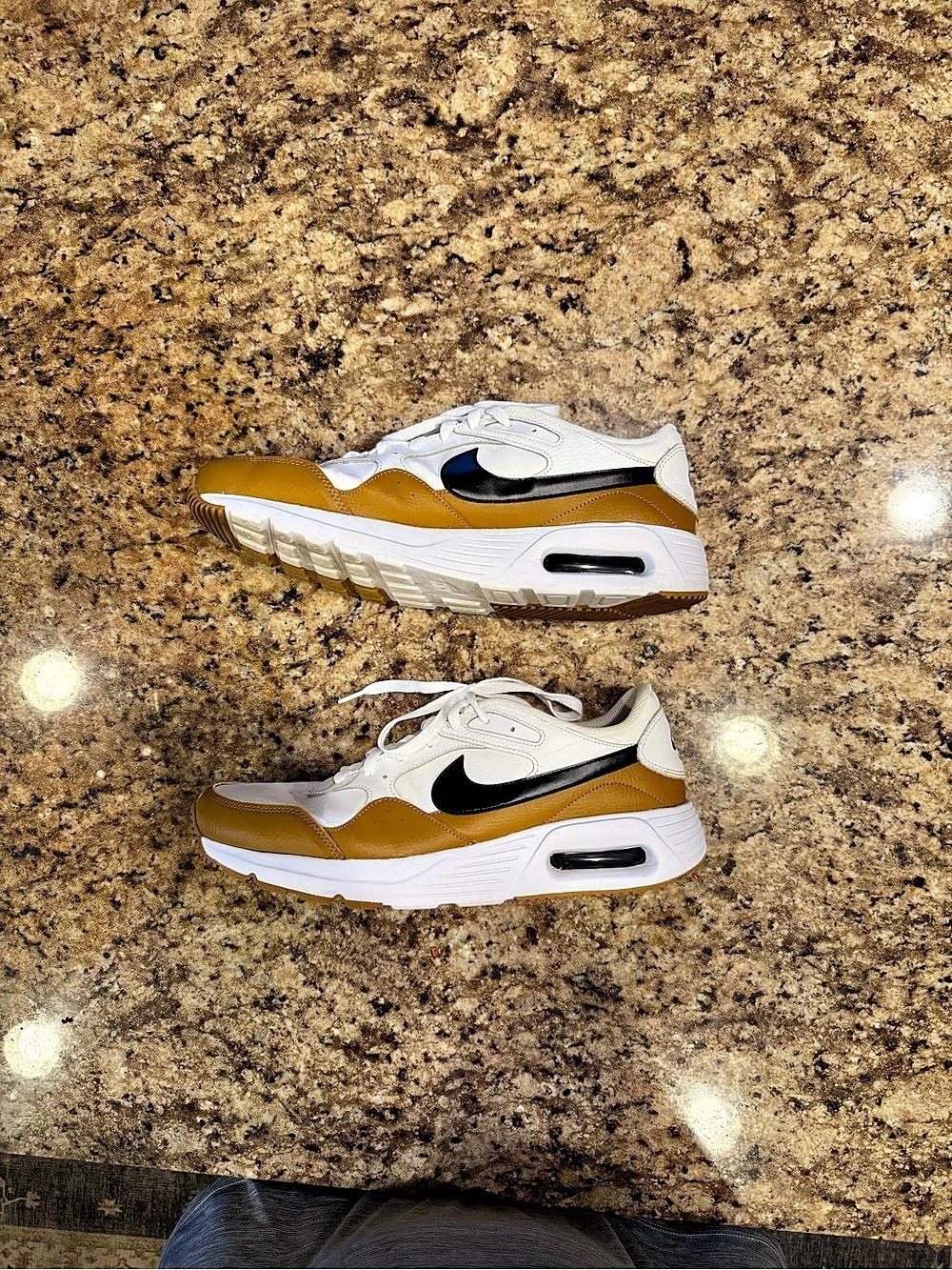 Nike Air Max 1 White & Gold Sneakers US 13